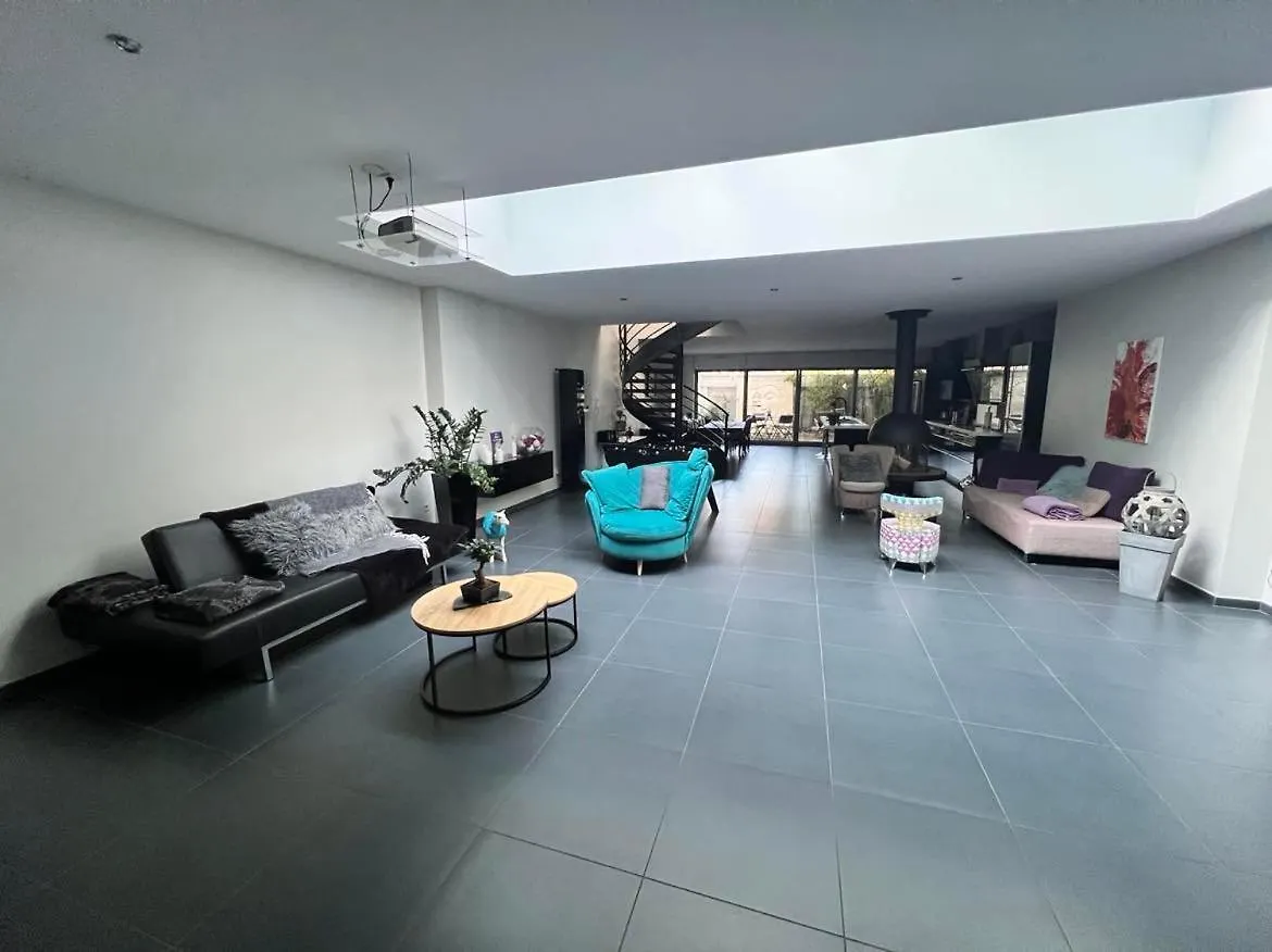 Le Loly Villa Clermont-Ferrand 0*,  France